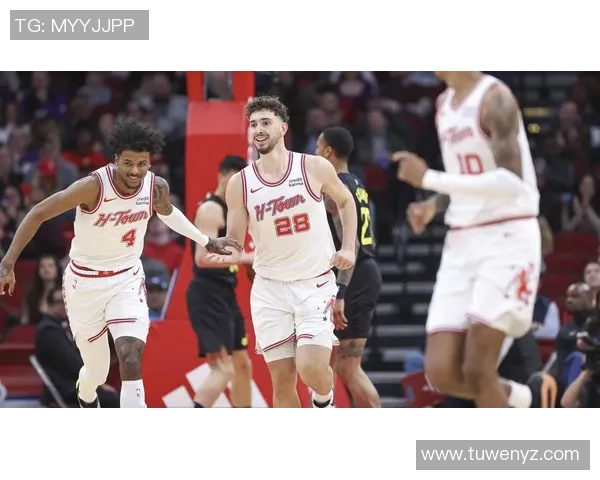 雷霆与火箭精彩对决回顾2月10日比赛录像分析与亮点总结