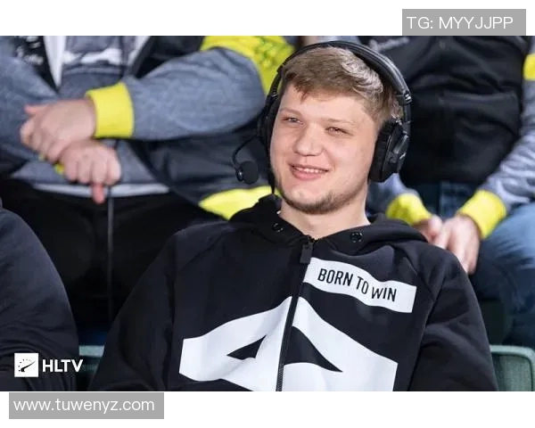 杨敏专访：从新手到职业选手的CSGO成长之路回顾与展望